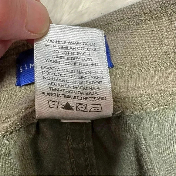 Simply Styled By Sears Camo Cargo Pants Size Large - Picture 12 of 16